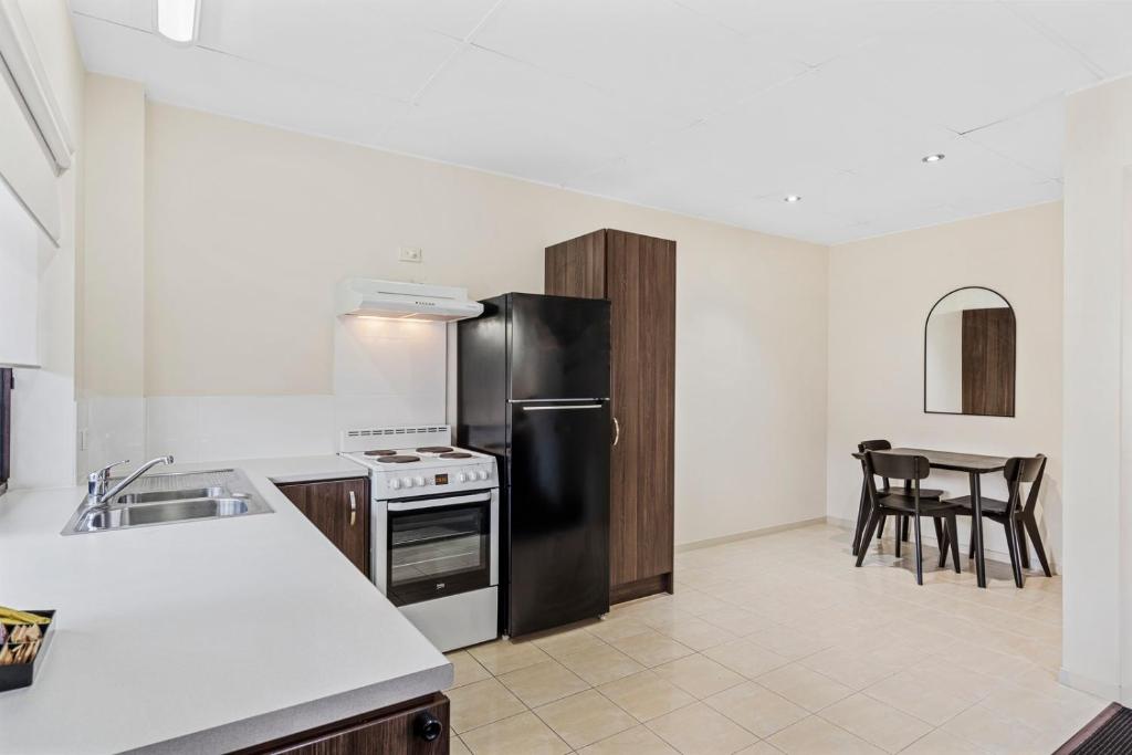 퀄리티 호텔 로버트슨 가든스의 수영장 또는 정원 이미지