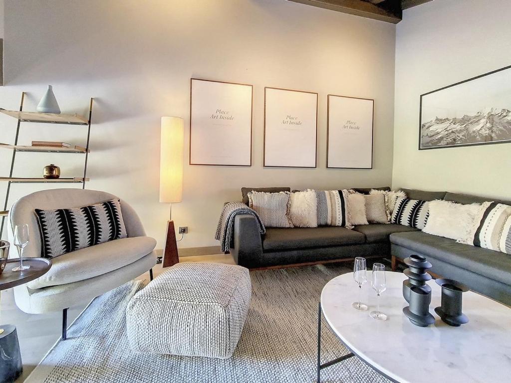 Chalet confortable aux pistes avec sauna, Wifi, Parking - FR-1-344-894 - 2