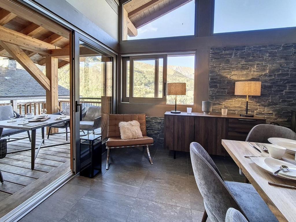 Chalet confortable aux pistes avec sauna, Wifi, Parking - FR-1-344-894 - 4