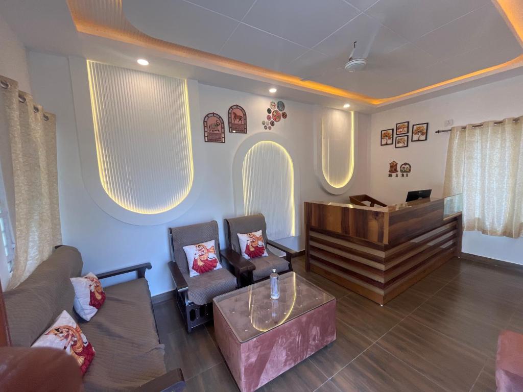Hotel Ajitgarh
