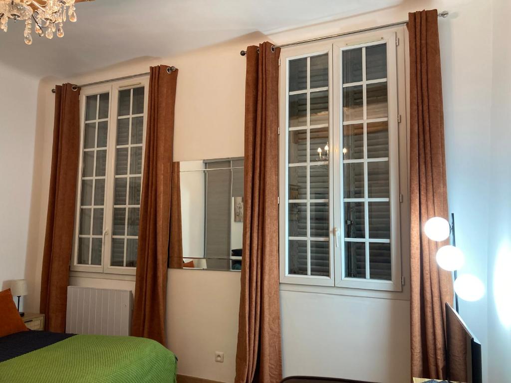 AQUA TERRA-Studio Cozy-Aix Historic Center- SMART TV-WIFI - 4