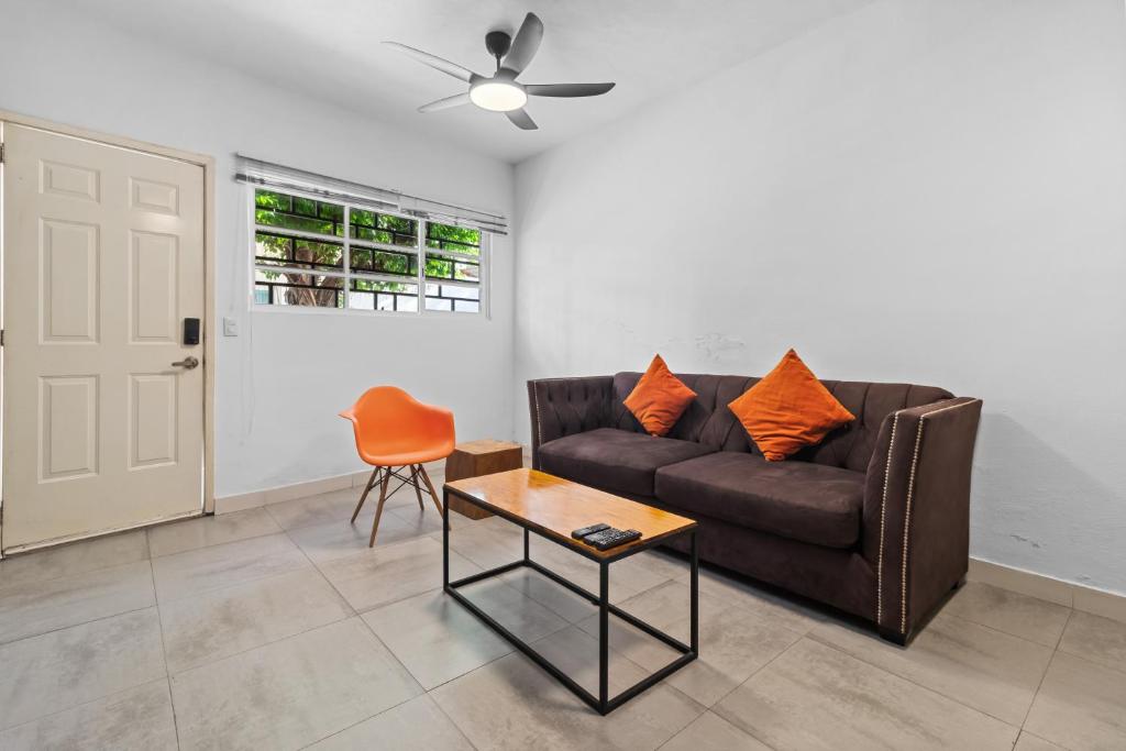 Stylish Apartment Near "Los Muertos" Beach - 5