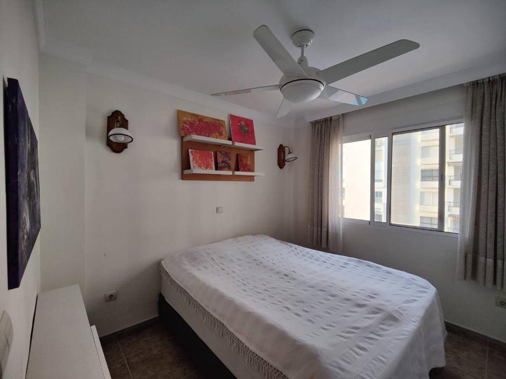 3 Bedroom Apartment by the Beach Line, Porlamar - 2