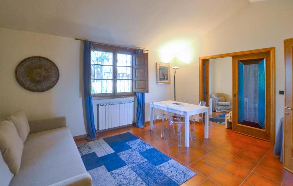 3 Bedroom Pet Friendly Home In Arezzo - 3
