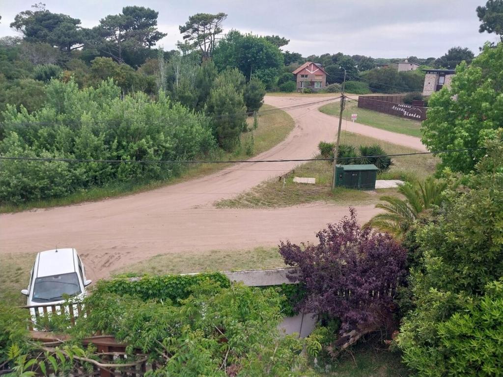 House between the sea and the forest - 3