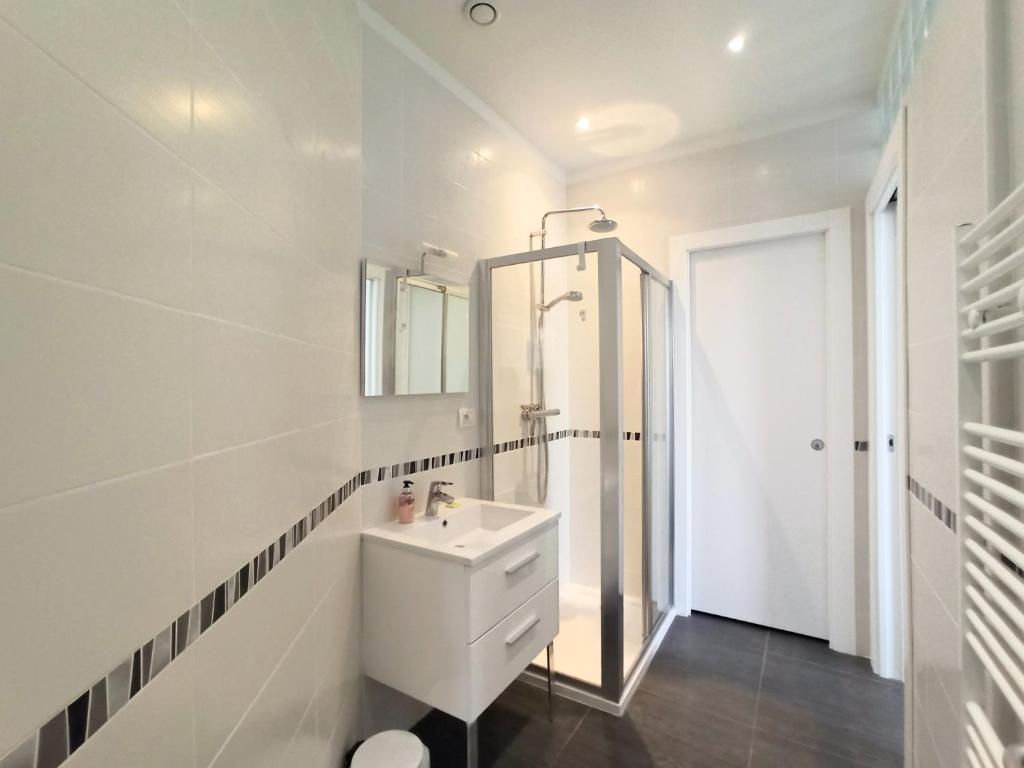 Viva Riviera Large 1 Bedroom Palais Hoche - 4