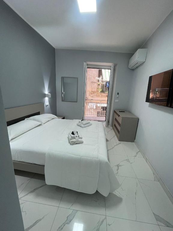 Giovi's Apartments by Central Home - 2
