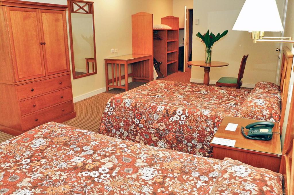 Paradores Austral Bahia Blanca - 4