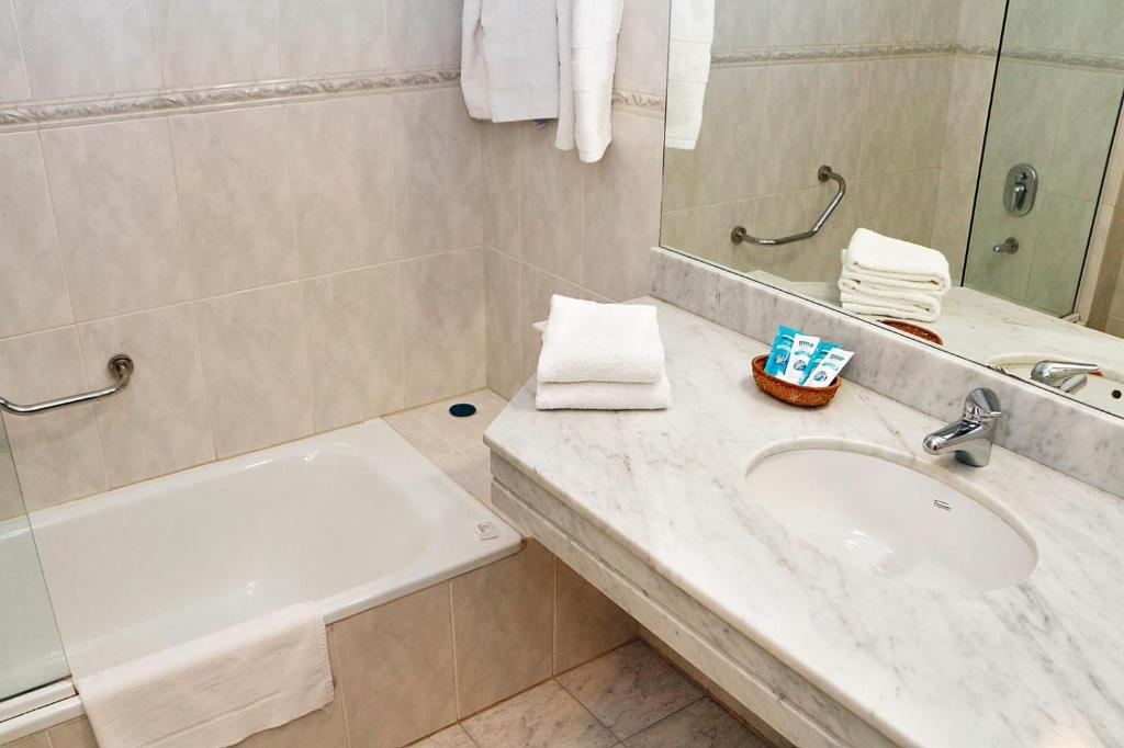 Paradores Austral Bahia Blanca - 2