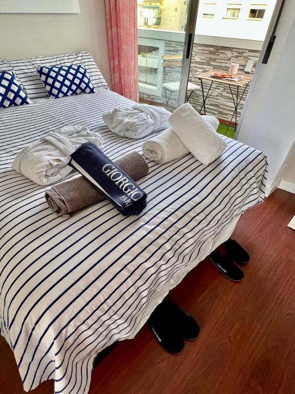 Habitación privada con Baño en un moderno y céntrico Atico en Ciutat Vella - 4