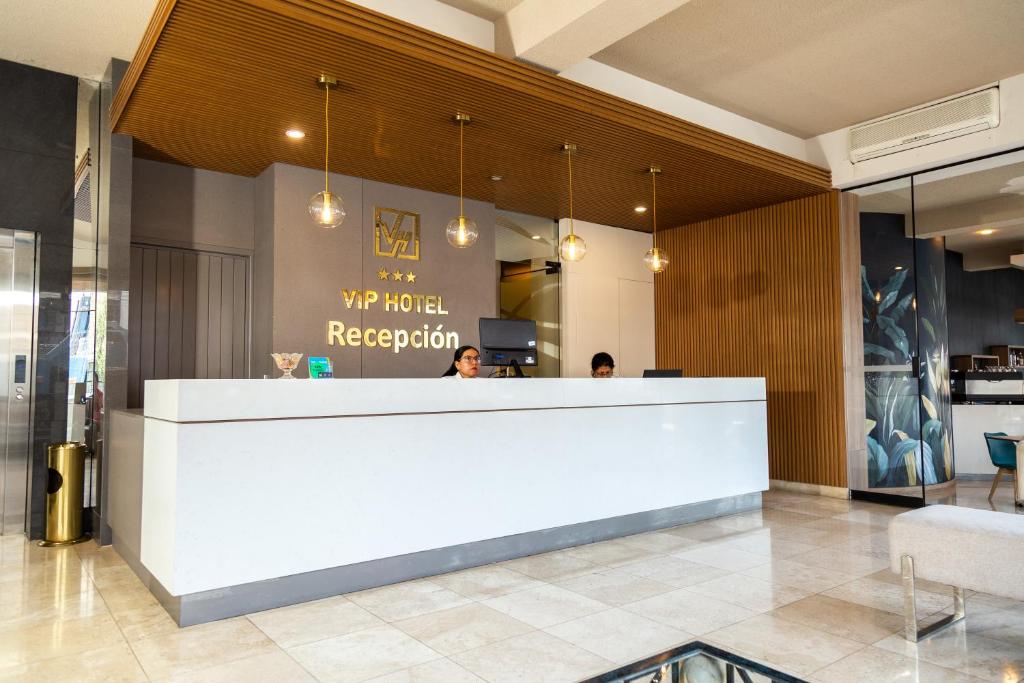 VIP Hotel - 1