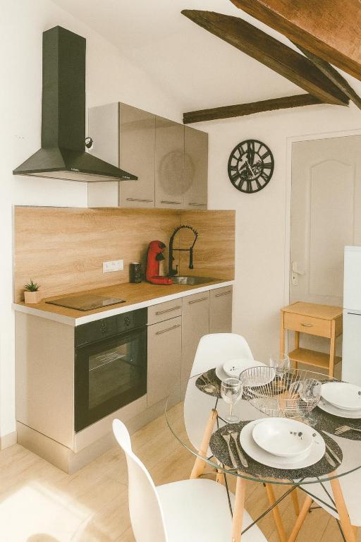 Appartement tout équipé 2 à 4 couchages à 100m des cures LAMALOU LES BAINS - 5
