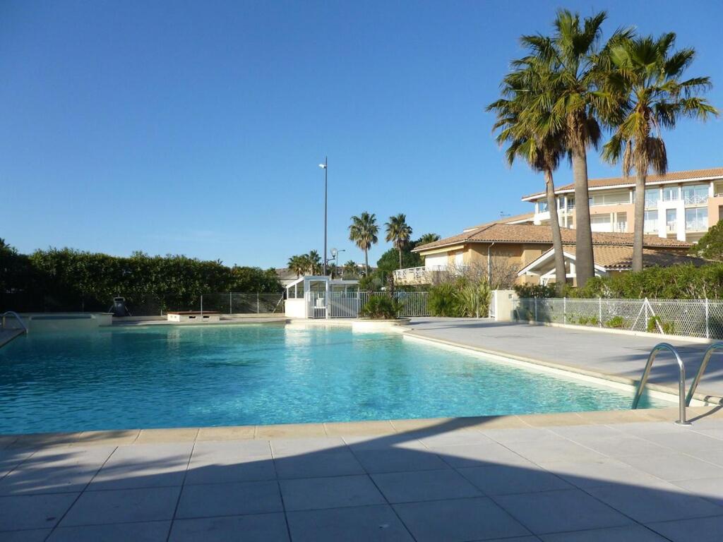 Studio vue imprenable sur port frejus - 4
