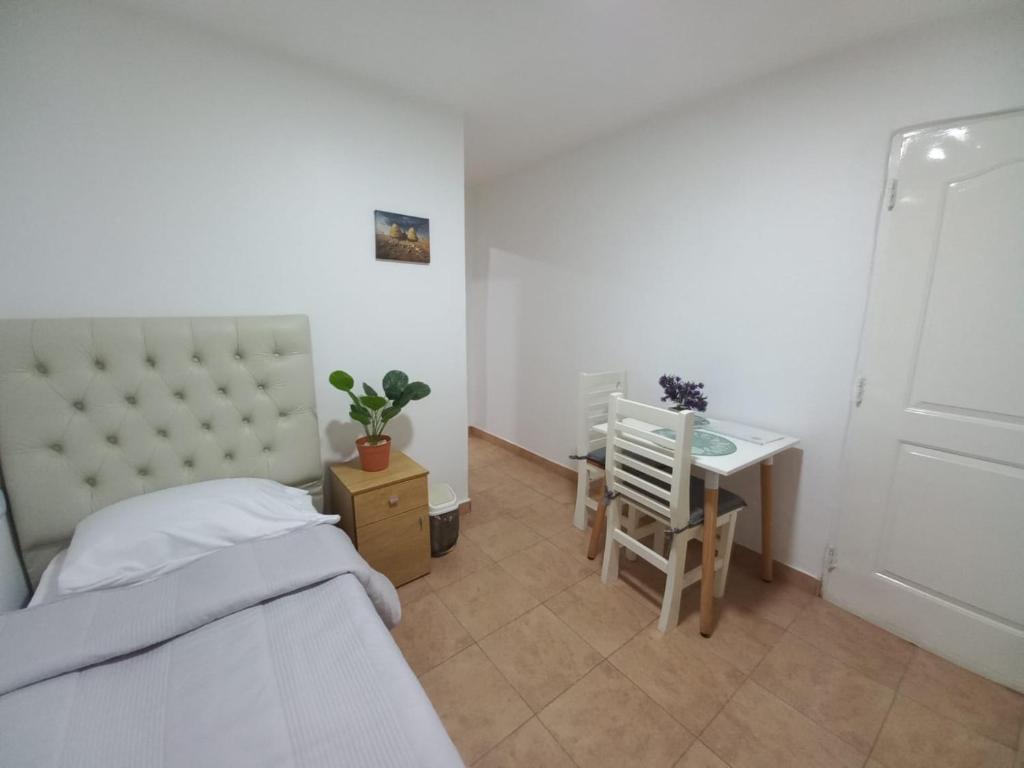 Hospedaje LH Planta baja E a 15 minutos del aeropuerto de Ezeiza - 2