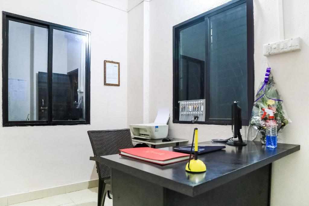 フロント・ロビー