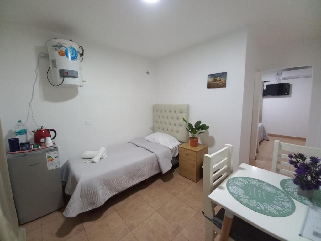 Hospedaje LH Planta Baja D en Canning - 4