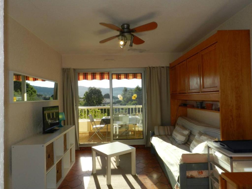 Appartement 2 pièces, terrasse sud, parking, Bormes-les-Mimosas - FR-1-251-872 - 4