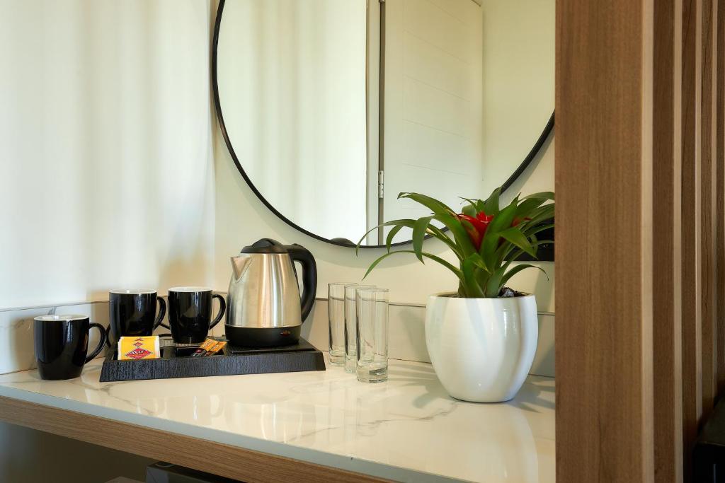 Dionisos Hotel — Hotel rooms in Malia