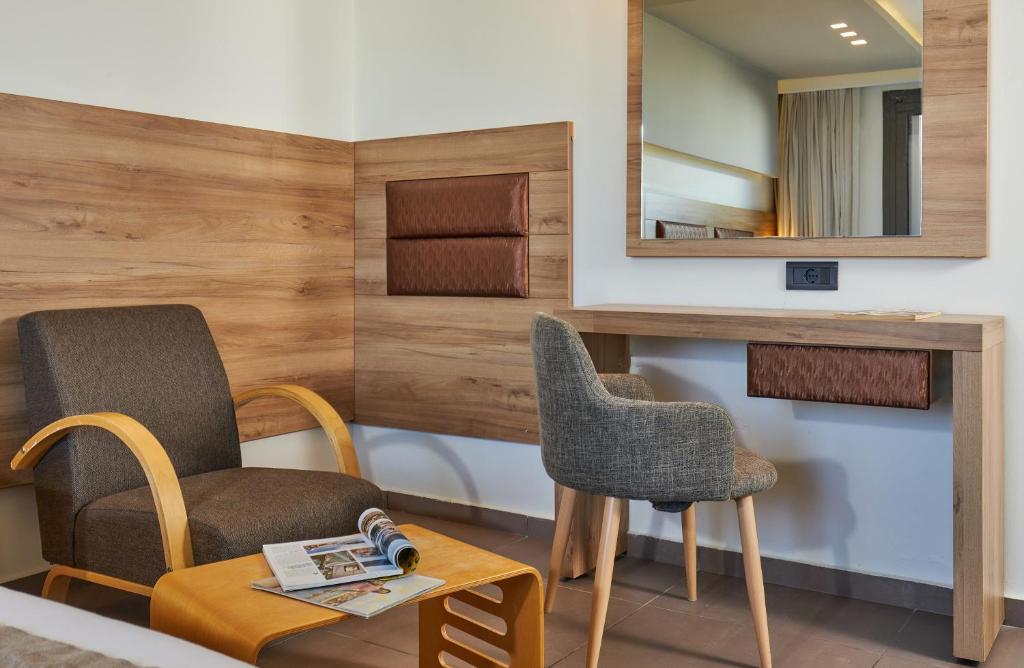 Dionisos Hotel — Hotel rooms in Malia