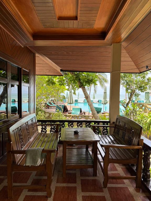 Facilities, Dreamland Resort in Ko Pha-ngan