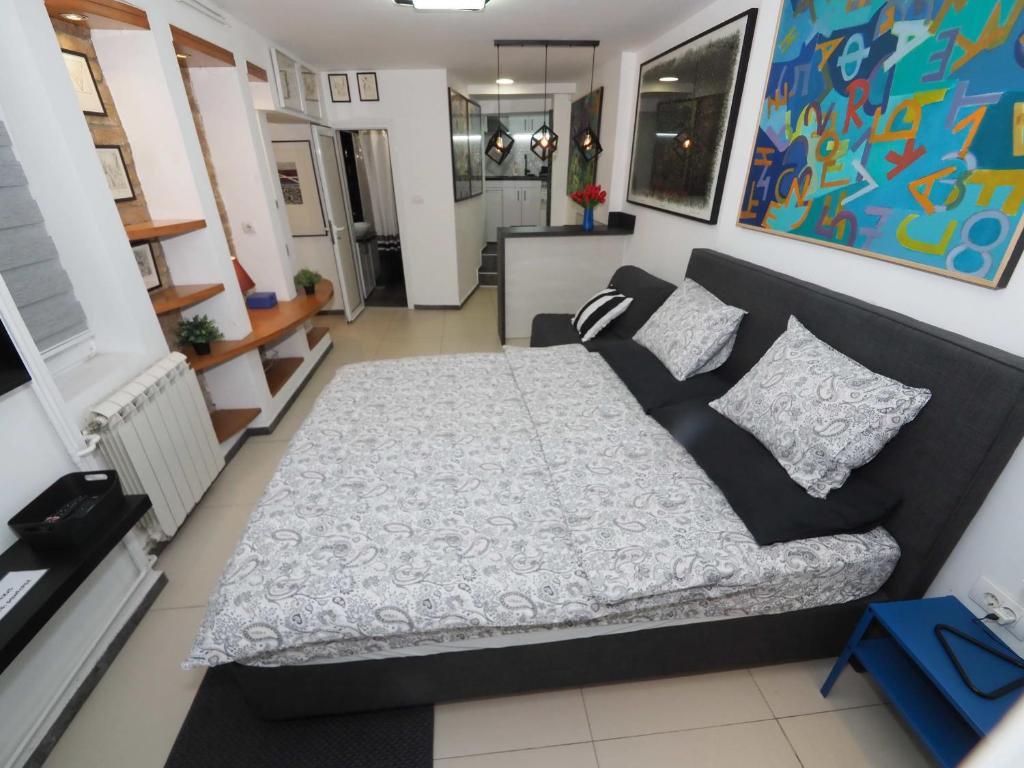 Galerija MARSHAL - 4