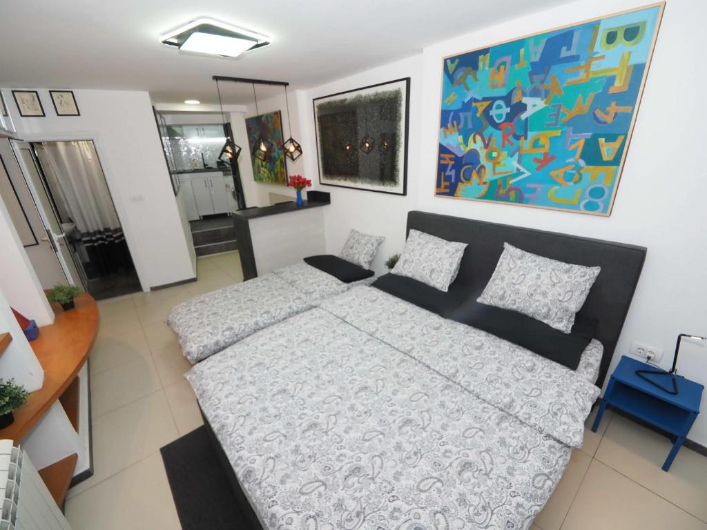 Galerija MARSHAL - 3