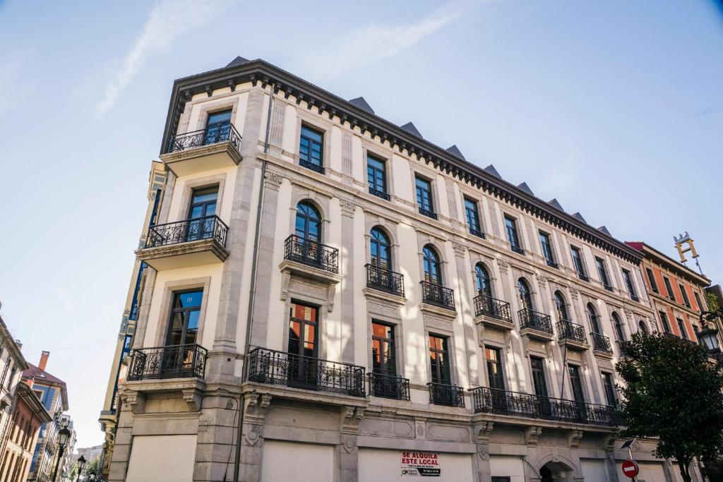Heritage Suites Oviedo - 1