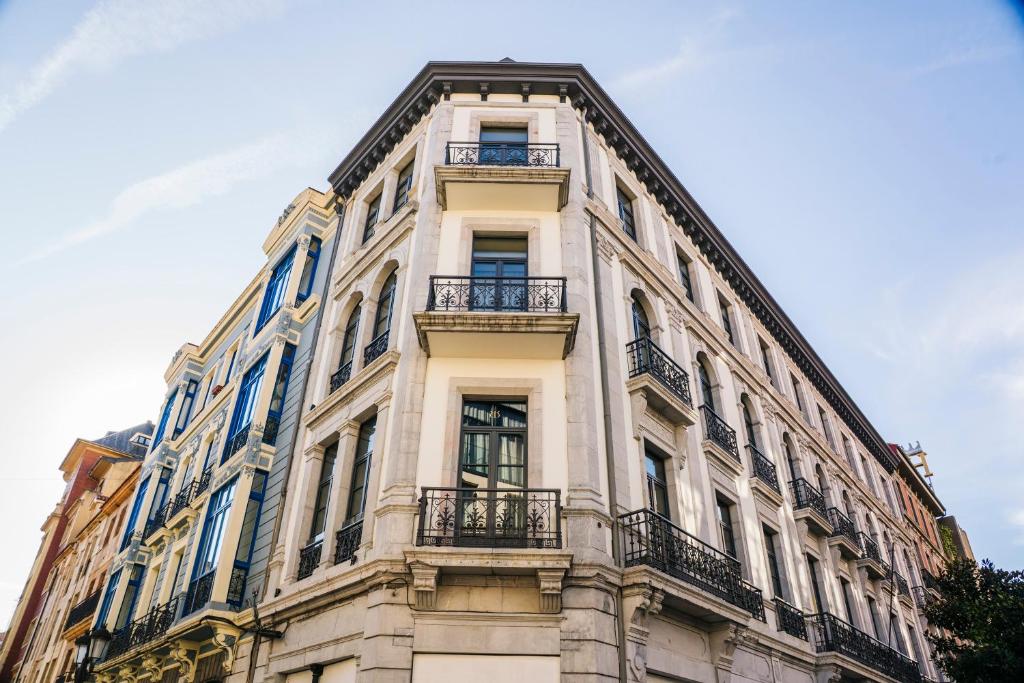 Heritage Suites Oviedo - 4