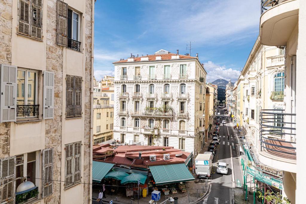 Centre Nice - 10 min plage - 5 min des transports en commun - 4