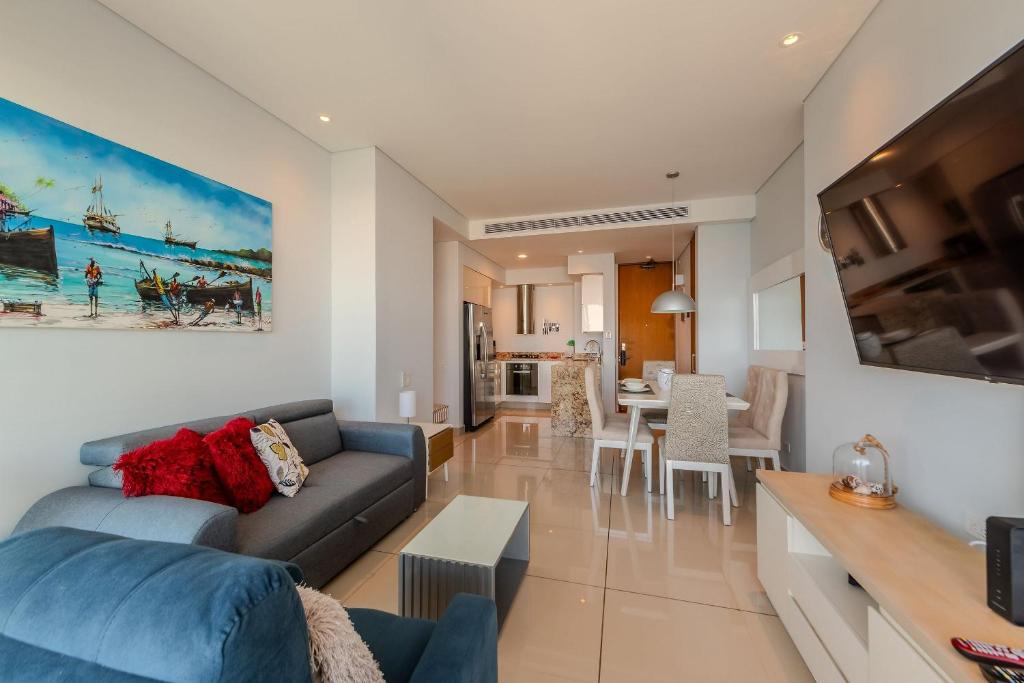 H2 building -Luxurious 2 BR / 16th Fl - Bocagrande - 3