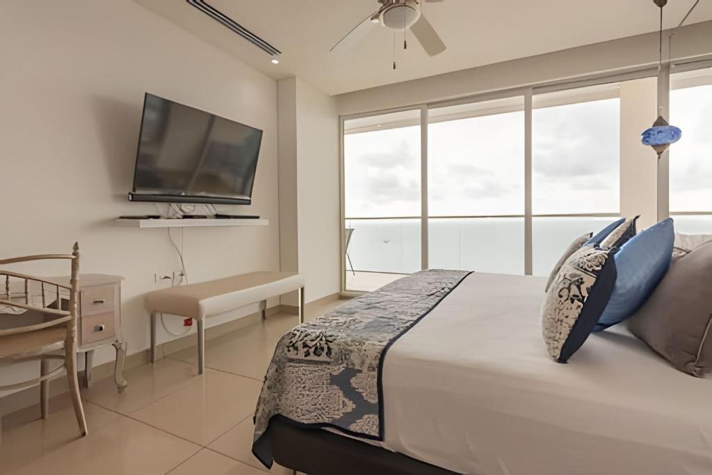 Lujoso Apto con Vista al Mar - H2 Hyatt 1806 - 1