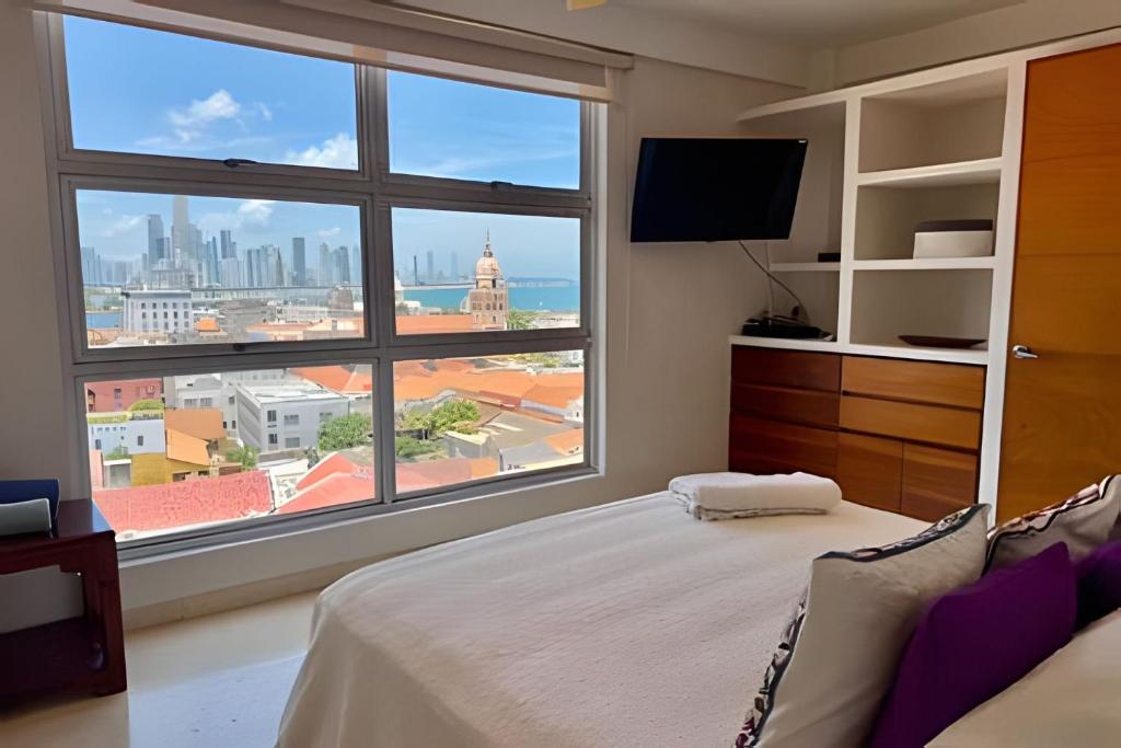Spectacular 2-bedroom apt in the Historic Center - 3