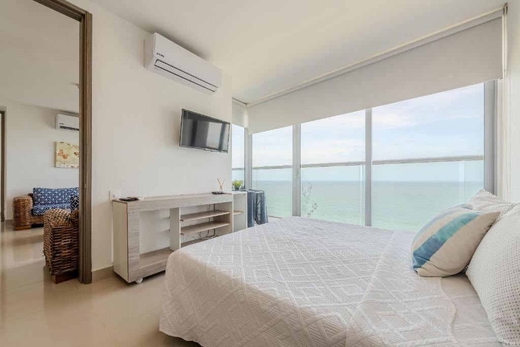 2102 Morros City - Spectacular Ocean View - 1