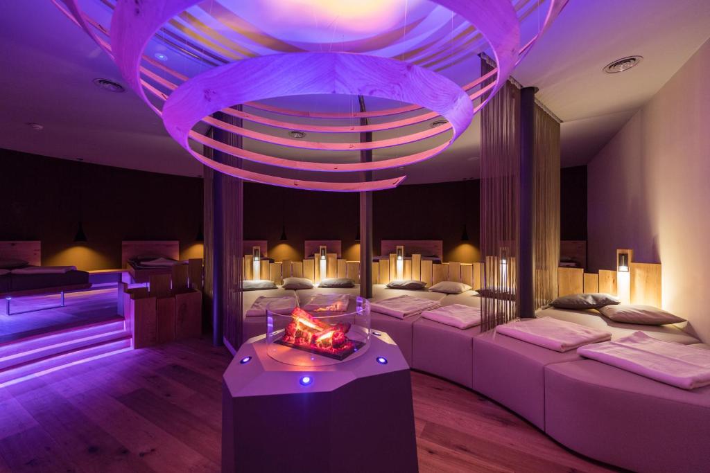 Mirabell Dolomites Hotel - 3