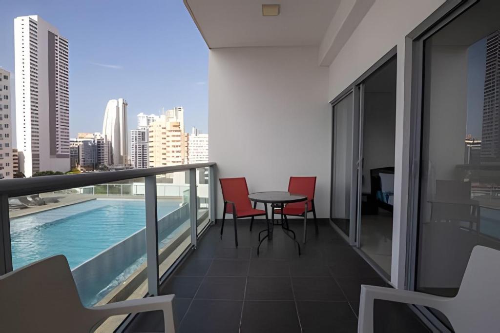 Luxurious 1 Bedroom Apt on 7th Floor - Infinitum - 1