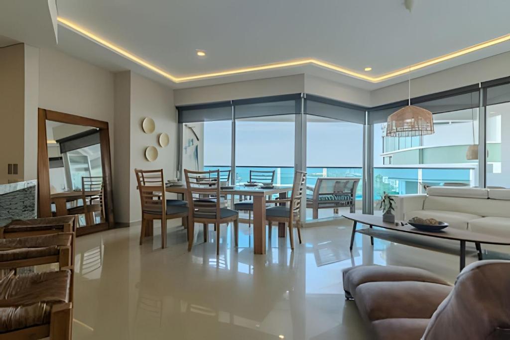 Spectacular Ocean View - Infinito 702 Building - 2