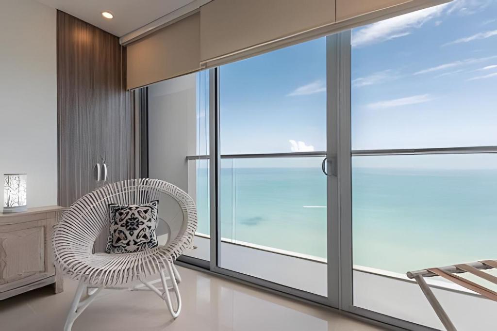 Luxurious 2-bedroom apartment on the 30th floor - 5
