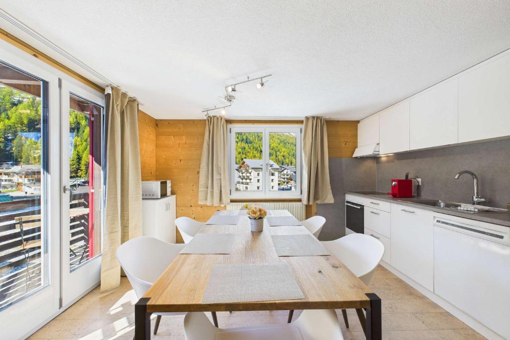 Vacation rental for families & groups - 2
