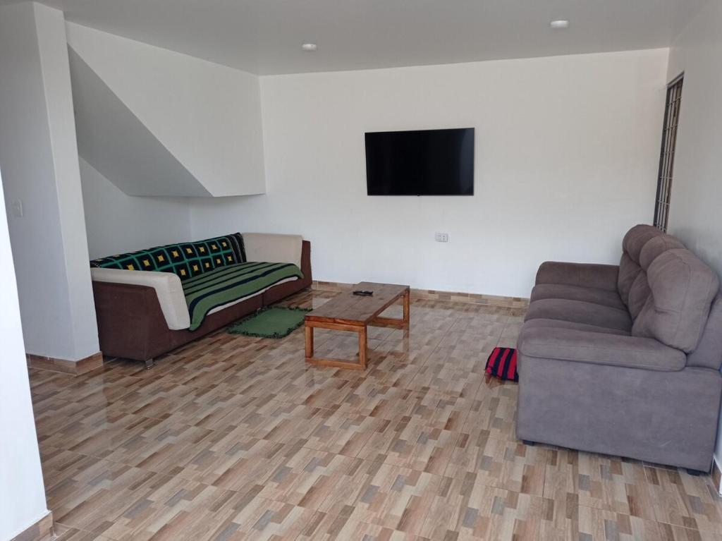 Casa en Atuntaqui - 2
