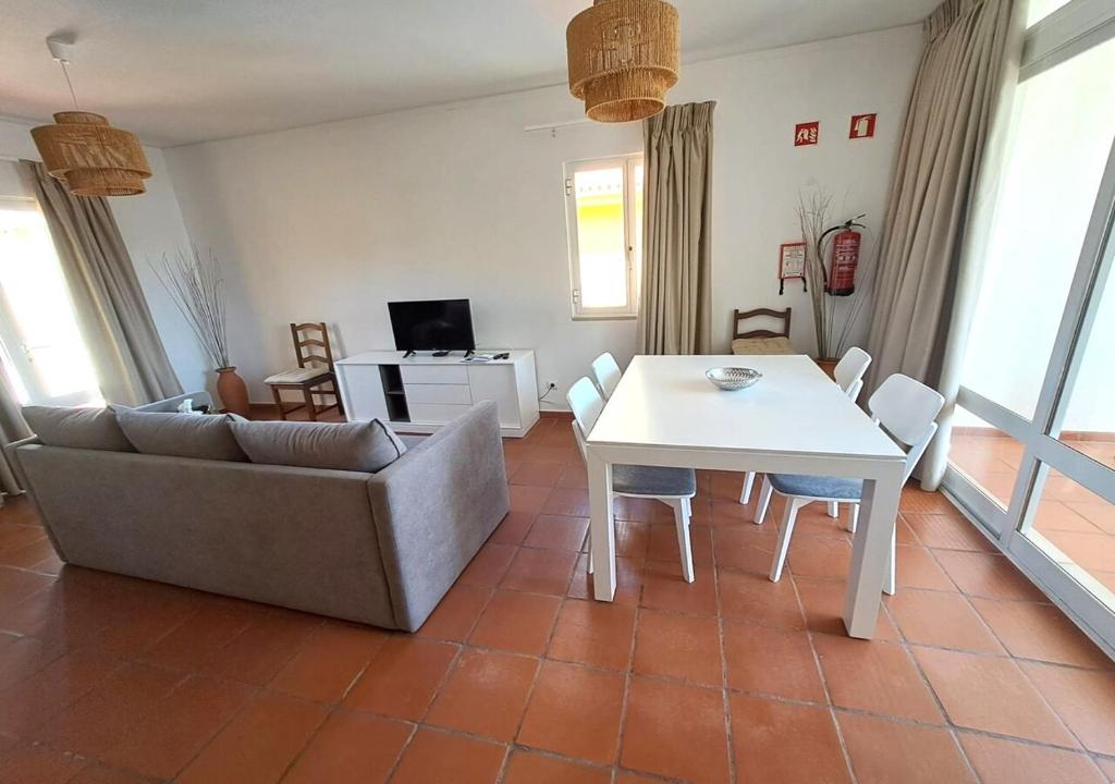 Facilities, Marina Plaza by Garvetur in Vilamoura