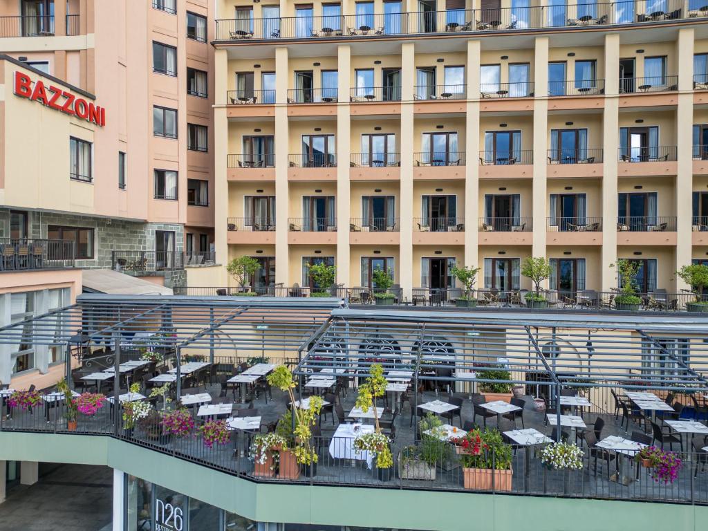 Hotel Bazzoni — Hotel building in Tremezzo, Lombardy