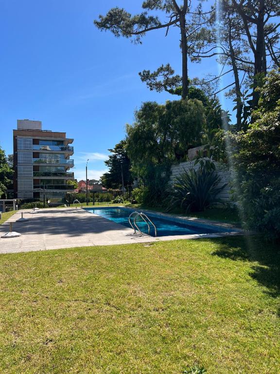 Encantador apartamento en Pda 16 - 1