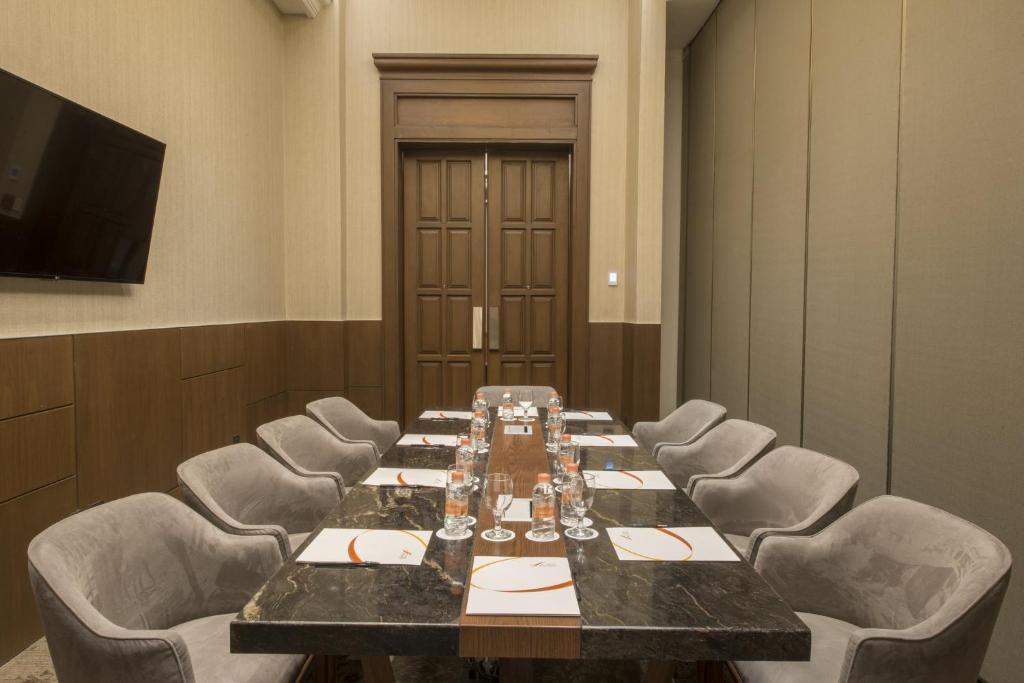 Meeting room / ballrooms