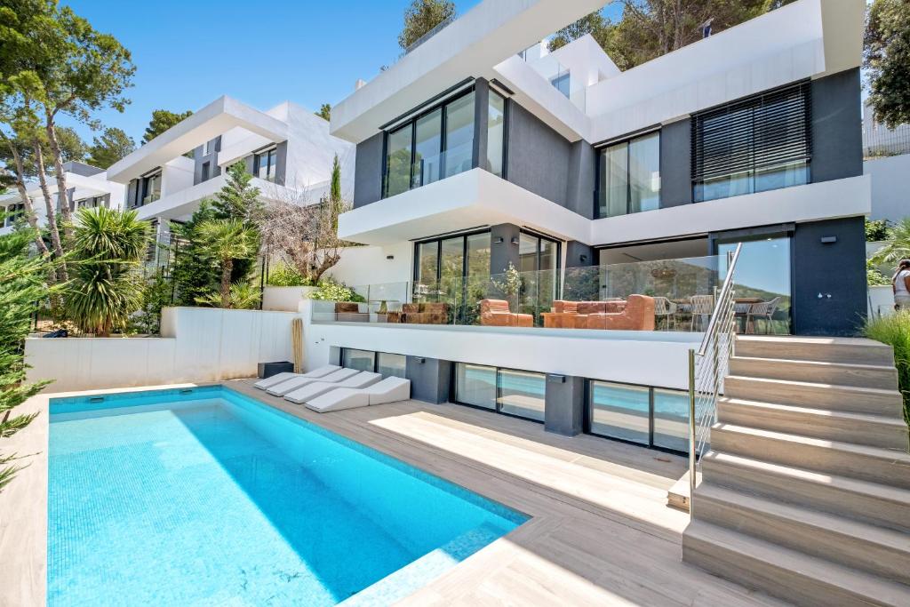 Villas Pinares - Sea,City,Mountain Views, Gym SaltPool BBQ - Beach 2km, City 5km - 3