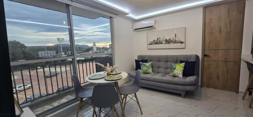 Maravilloso Apartamento Ricaurte - 1