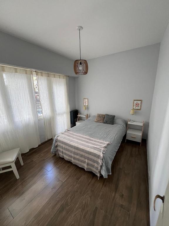 Hermoso departamento a la calle a 300 mts del mar - 5