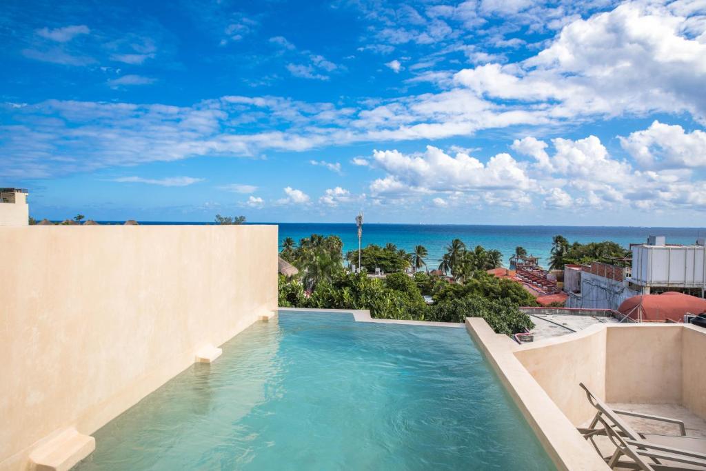Breathtaking PH 5thAV ocean view private pool roof - 2