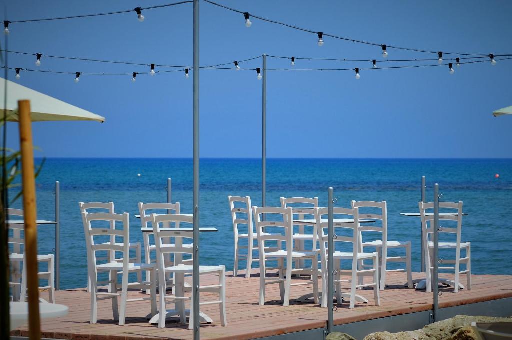 Island Boutique Hotel — Restaurant & bars in Larnaca, Larnaca Region