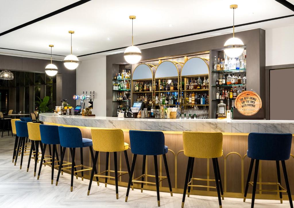 Bar/lounge