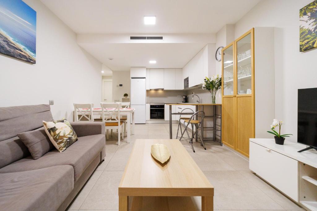 Apartamento Moderno Playa de las Canteras -Las Palmas Gran Canaria - 5